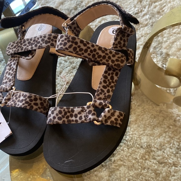 Stuart Weitzman sandals - Picture 9 of 17